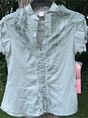 Vintage Y2K Deadstock Nolita Mint Short Sleeve Blouse with Ruffle Details